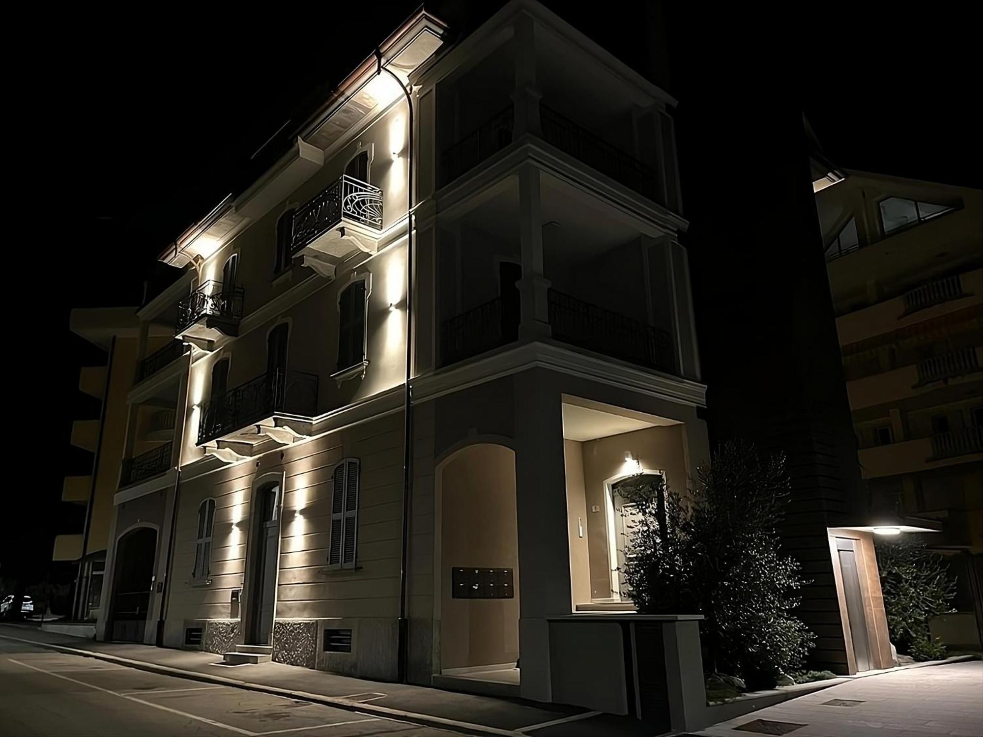 Domo Loft Apartment *